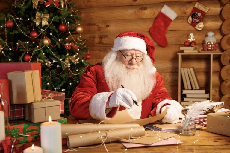Santa Claus is Coming to Town: Social Catfish Staff Talk About What They Want for Christmas