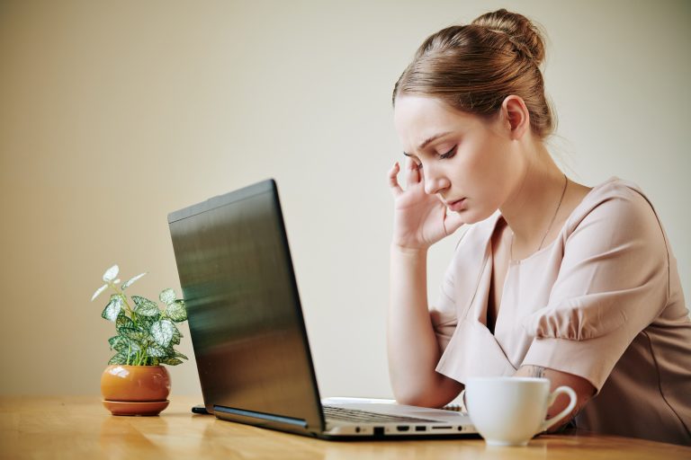 FTC Scam: Scammers Create Fake Phishing Website To Steal Victims’ Identities