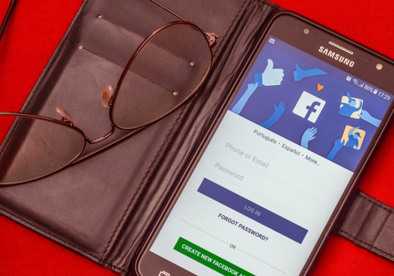 How to Run a Reverse Image Search to Verify a Facebook Account