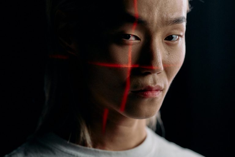 Facial Recognition Search – Run a Reverse Image Search