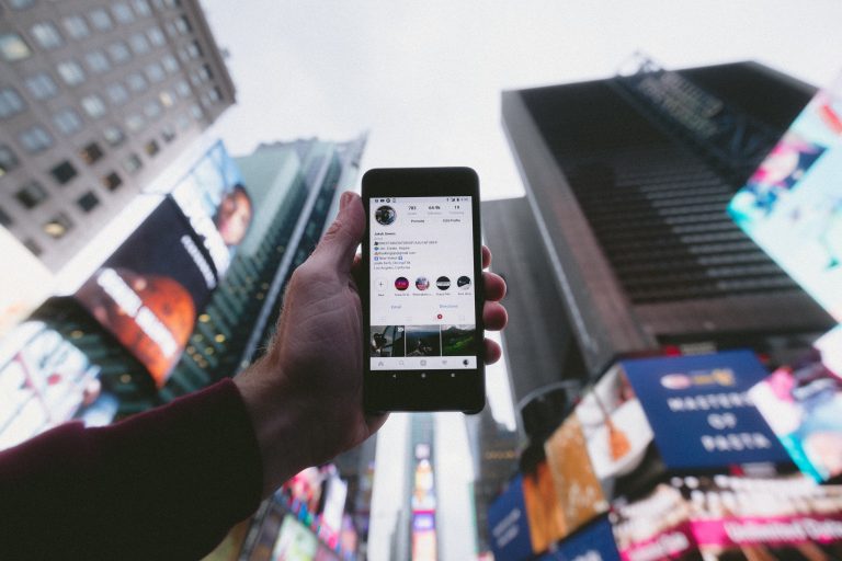 How to See If Someone Has Multiple Instagram Accounts (Free Methods)