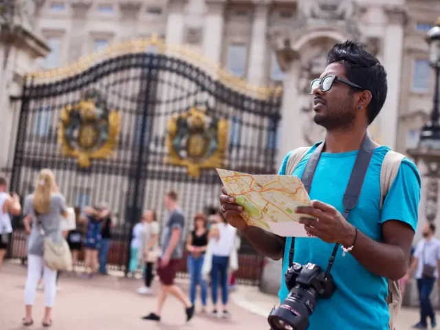 Don’t Fall for Father’s Day Travel Scams: Protect Your Vacation Plans