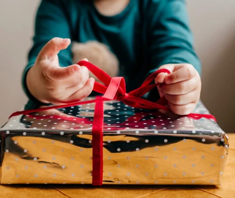 Father’s Day Gift Exchange Scams: Avoiding Pitfalls and Protecting Your Loved Ones