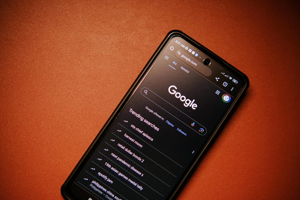 Google’s Reverse Image Search to Find Related Images