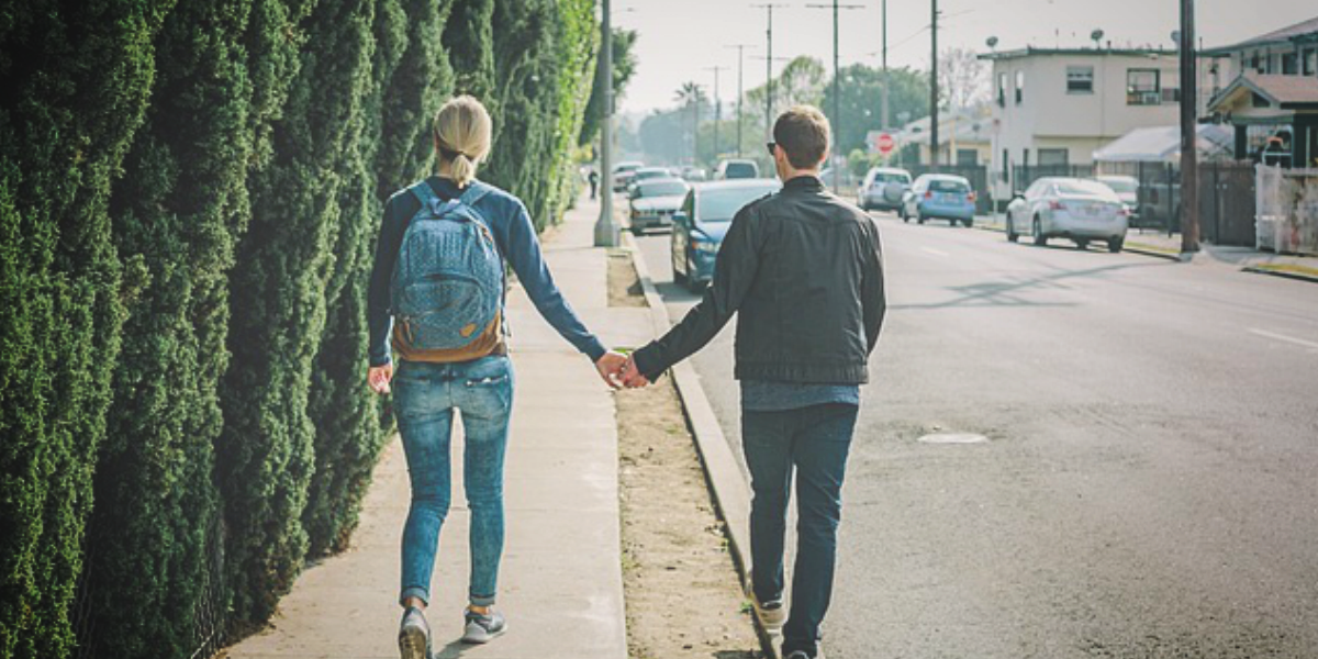 How to Spot 4 Types of Craigslist Dating Scams