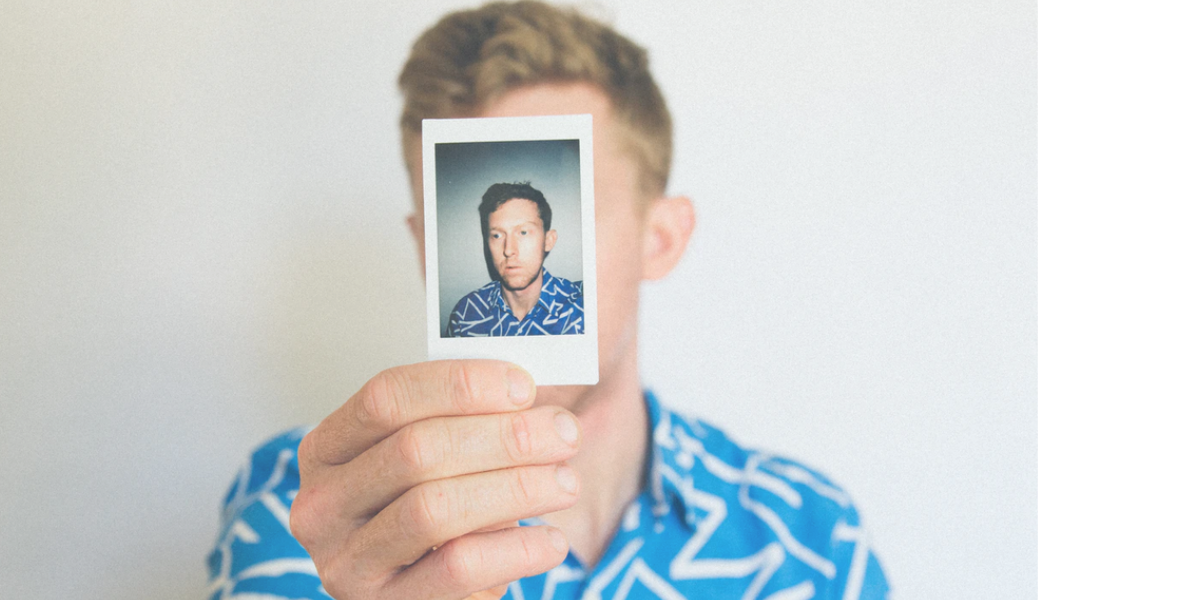 7 Easy to Miss Signs of Identity Theft