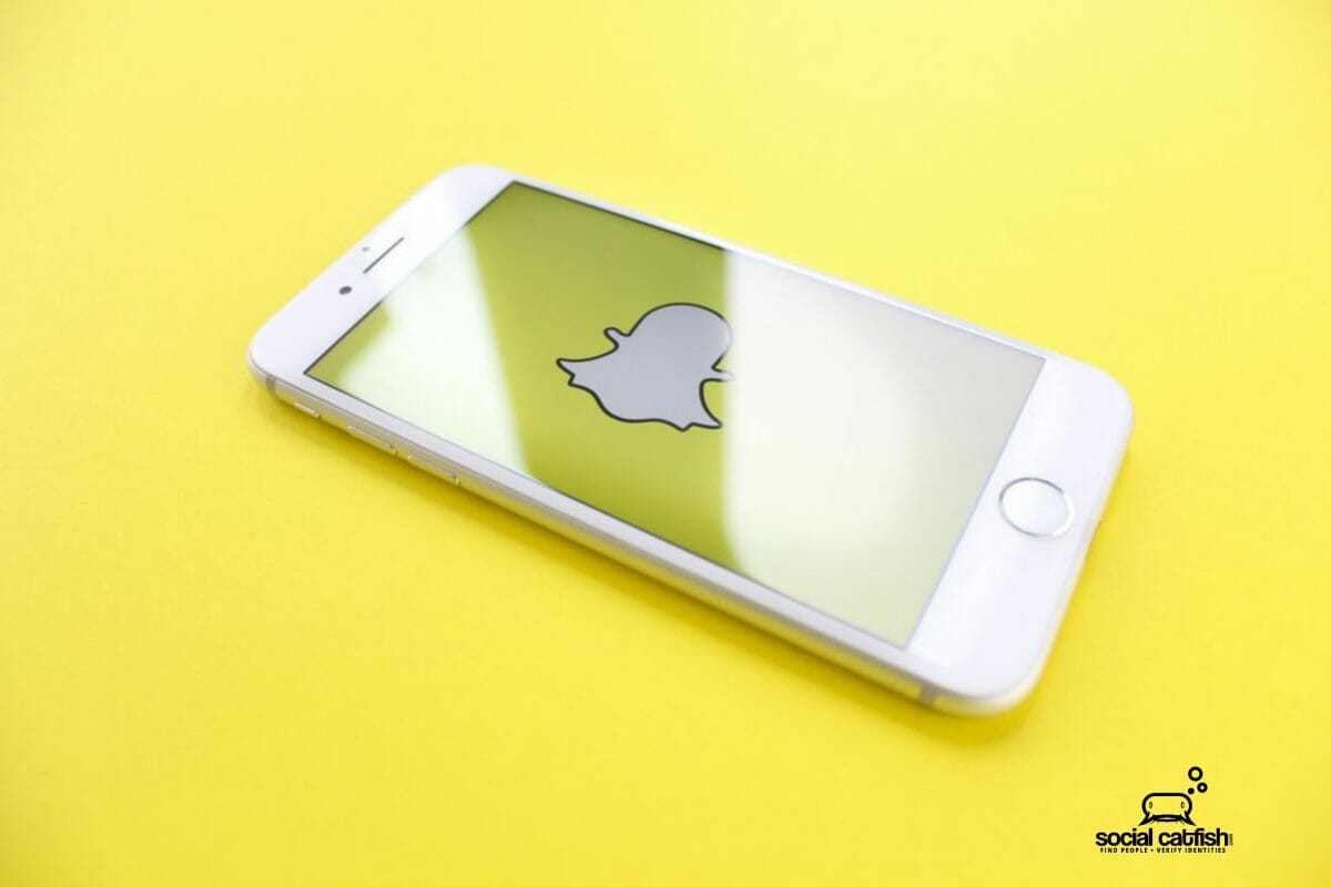 Snapchat Scams: 5 Ways Scammers are Trying to Steal Your Money