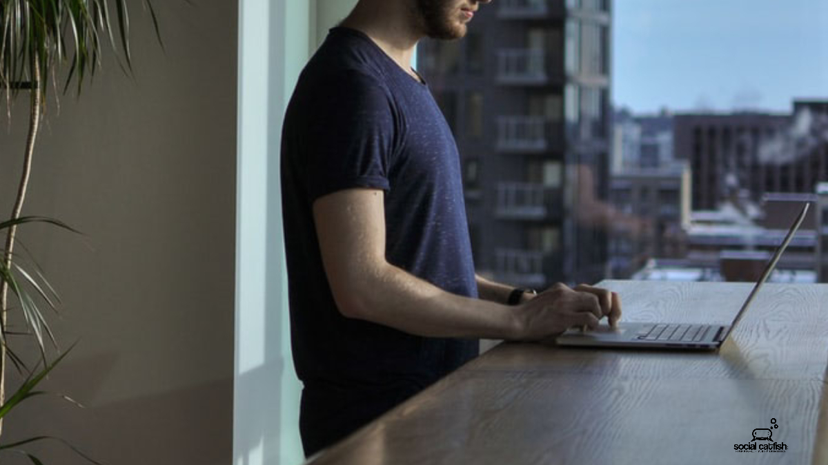 Work From Home Scams: Those Who Claim to Work for Amazon or Upwork Try and Steal Your Funds