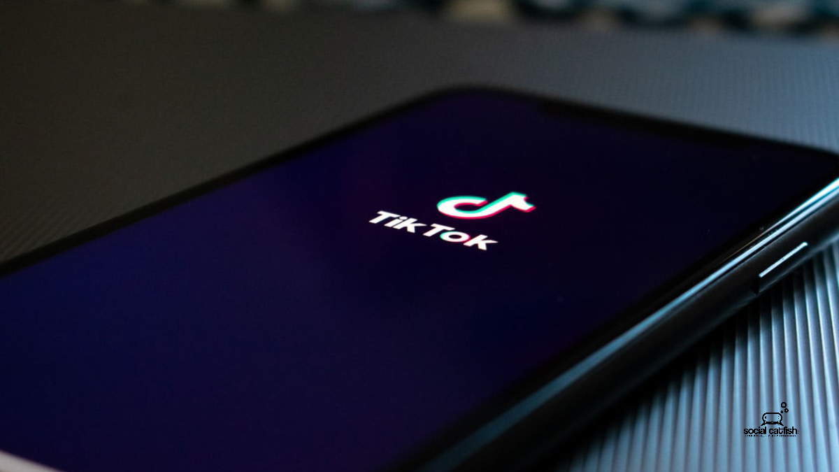 Tik Tok App Scams: How To Find Someone on Tik Tok and Avoid Scams at the Same Time