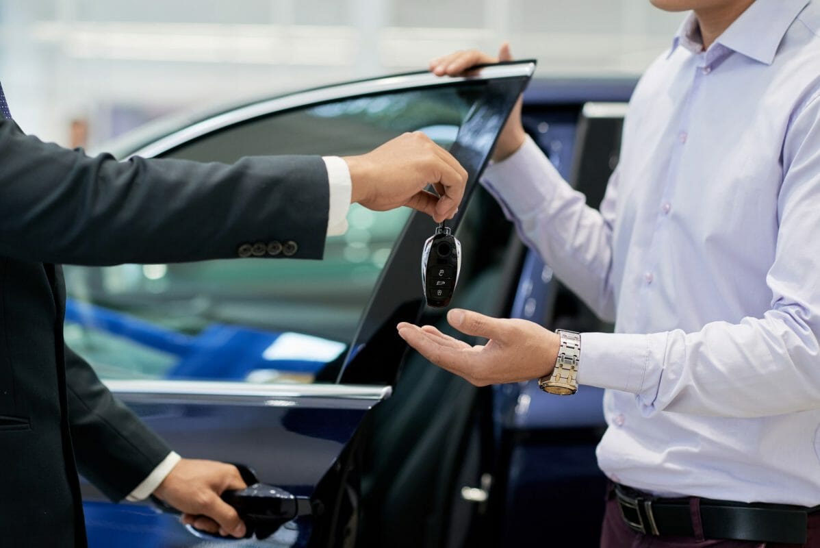 eBay Motor Scam: Scammers Try Selling Victims a Fake Vehicle