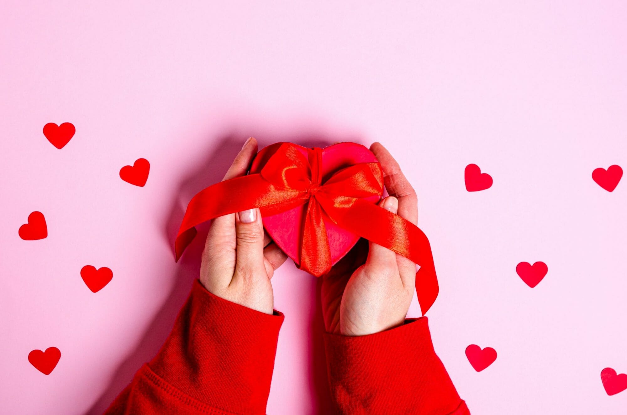 Valentine’s Day Crazy Catfish Stories: Bruno Mars Catfish Scams Woman Out of $100k