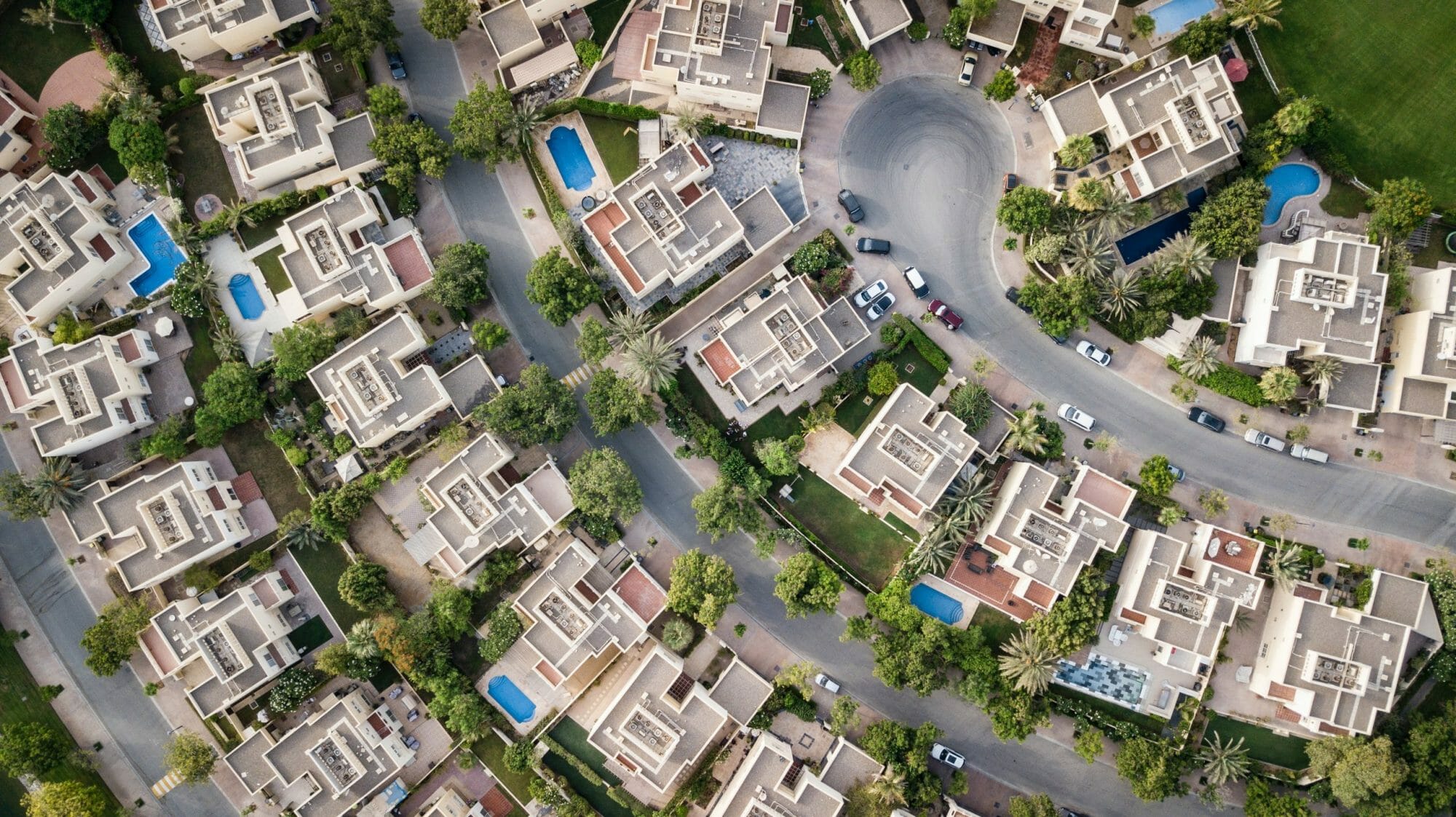 Real Estate Scams to Watch Out For This Summer