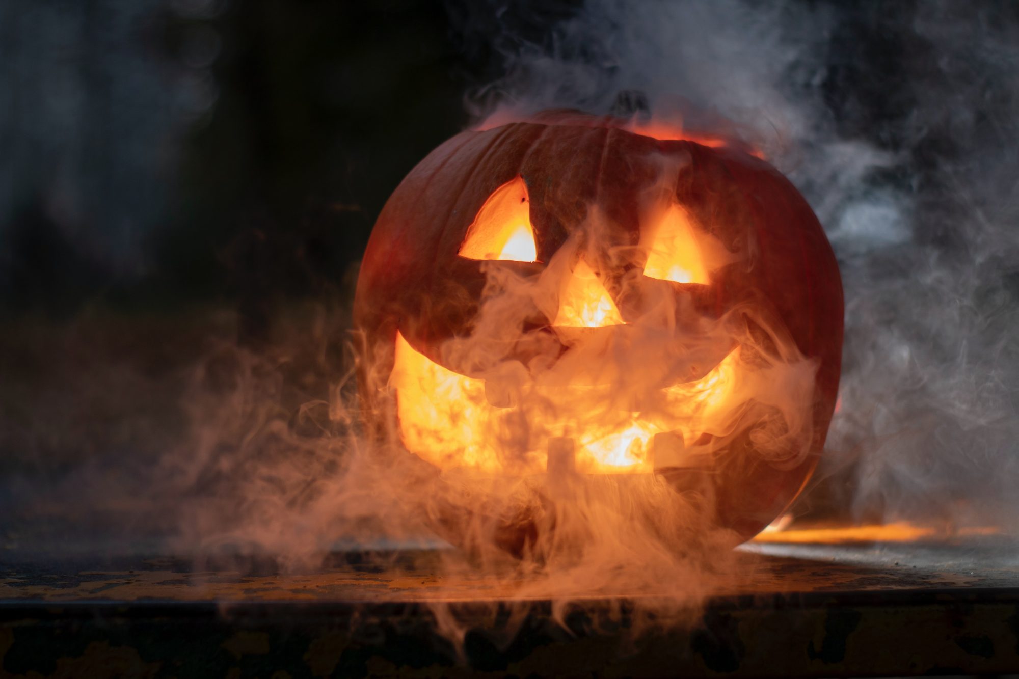 Dating App Horror Stories: Creepy Dates That Did Not Go Well