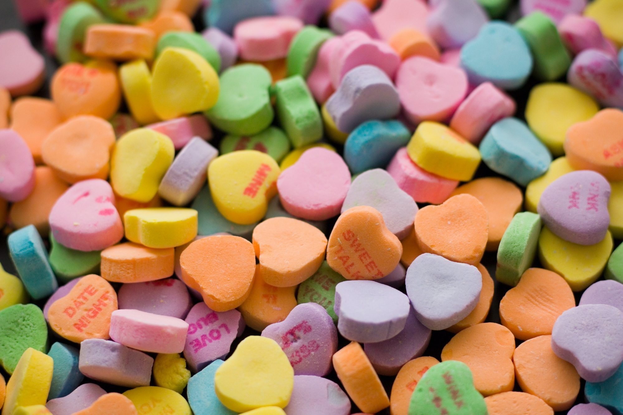 5 Valentine’s Day Scams to Avoid In 2022: Romance scams and More