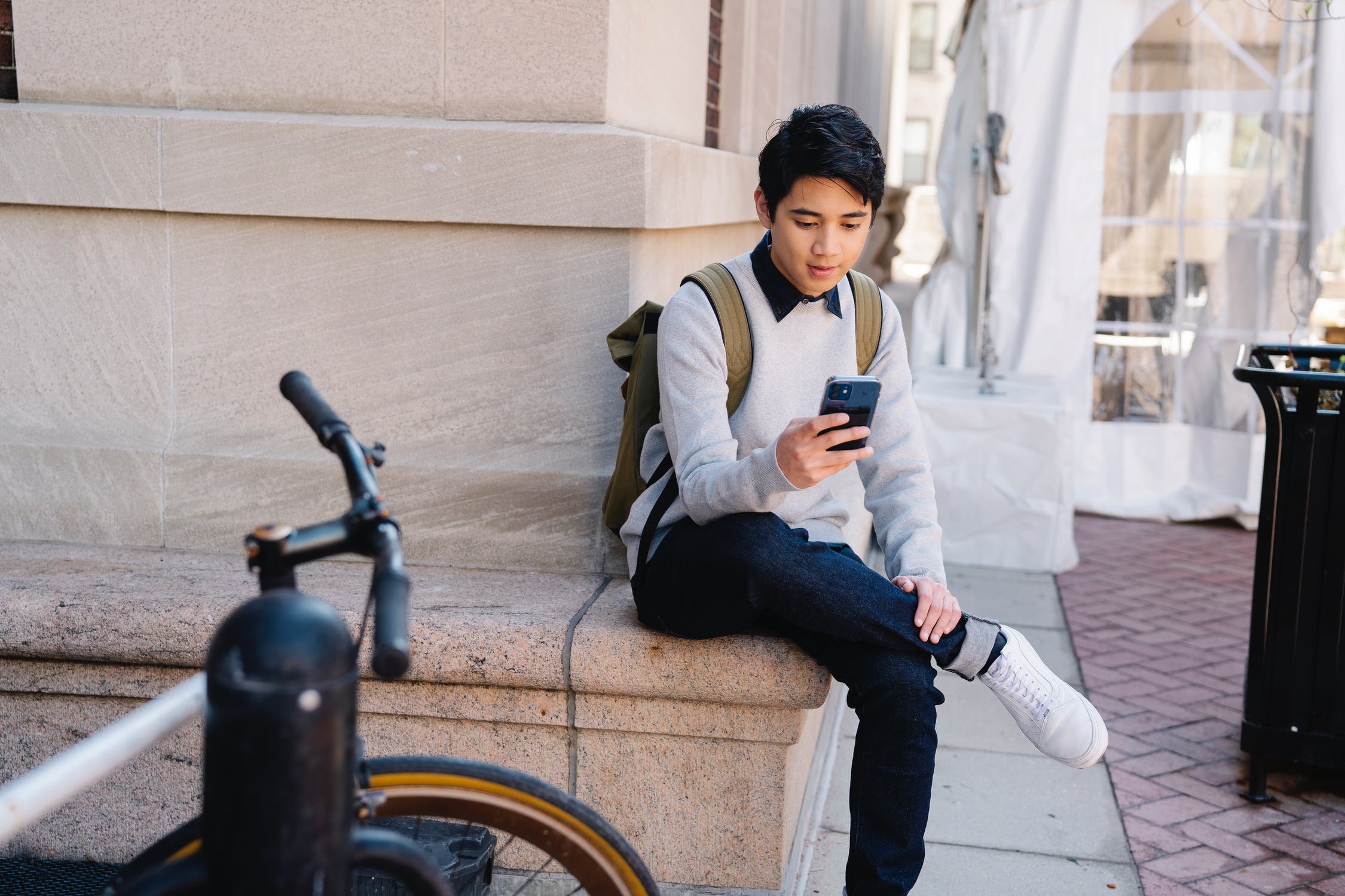 Tips To Spot a Student Loan Forgiveness Scam Call