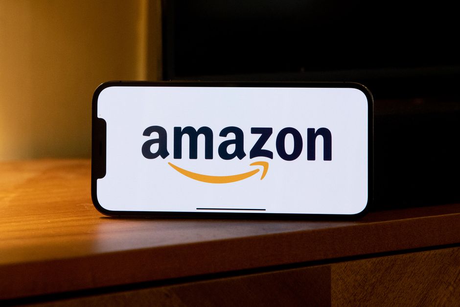 Amazon Scam Texts: How to Avoid Amazon Raffle Scams and More