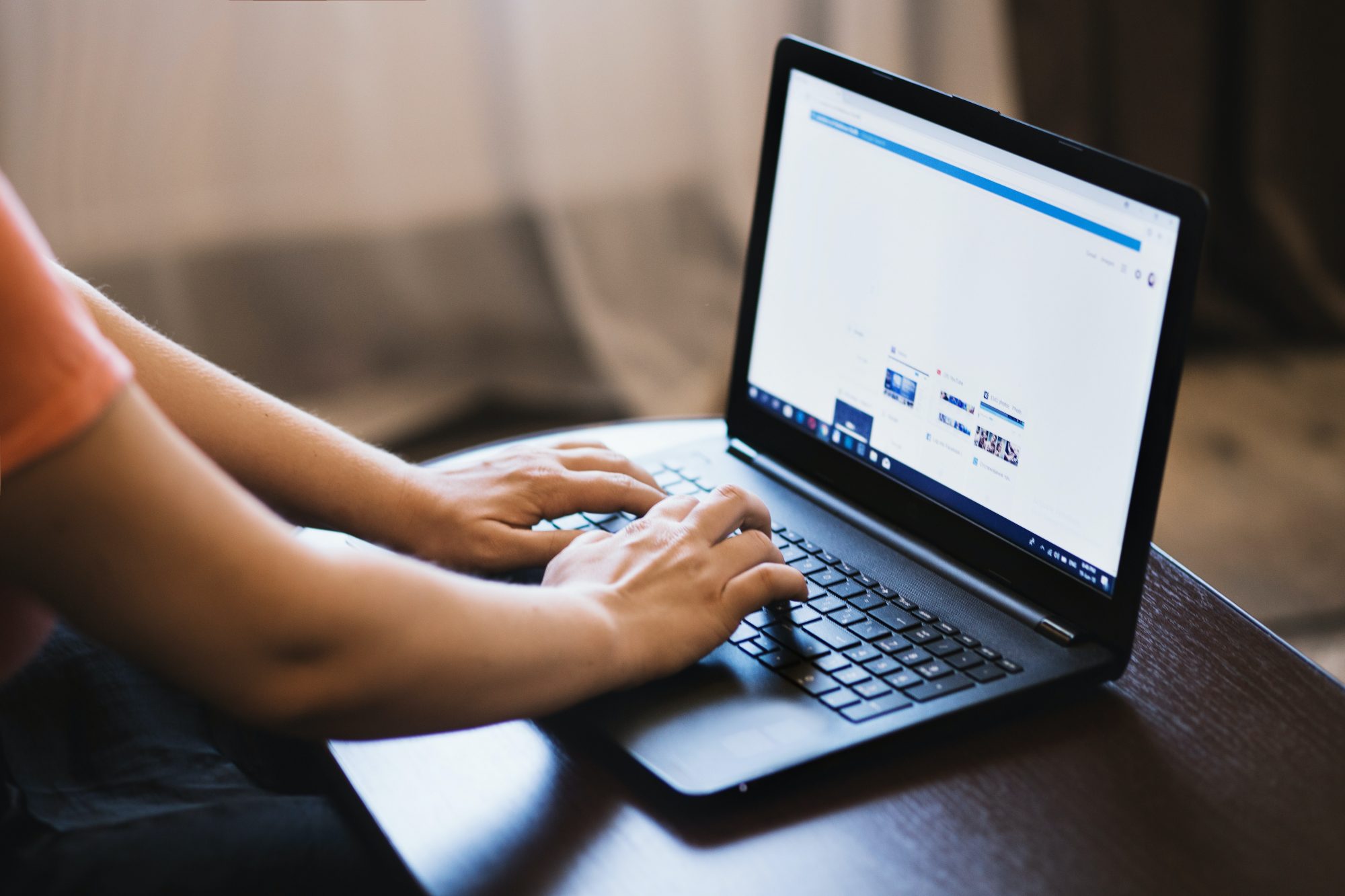 4 Easy Tips On How To Find Someone Online