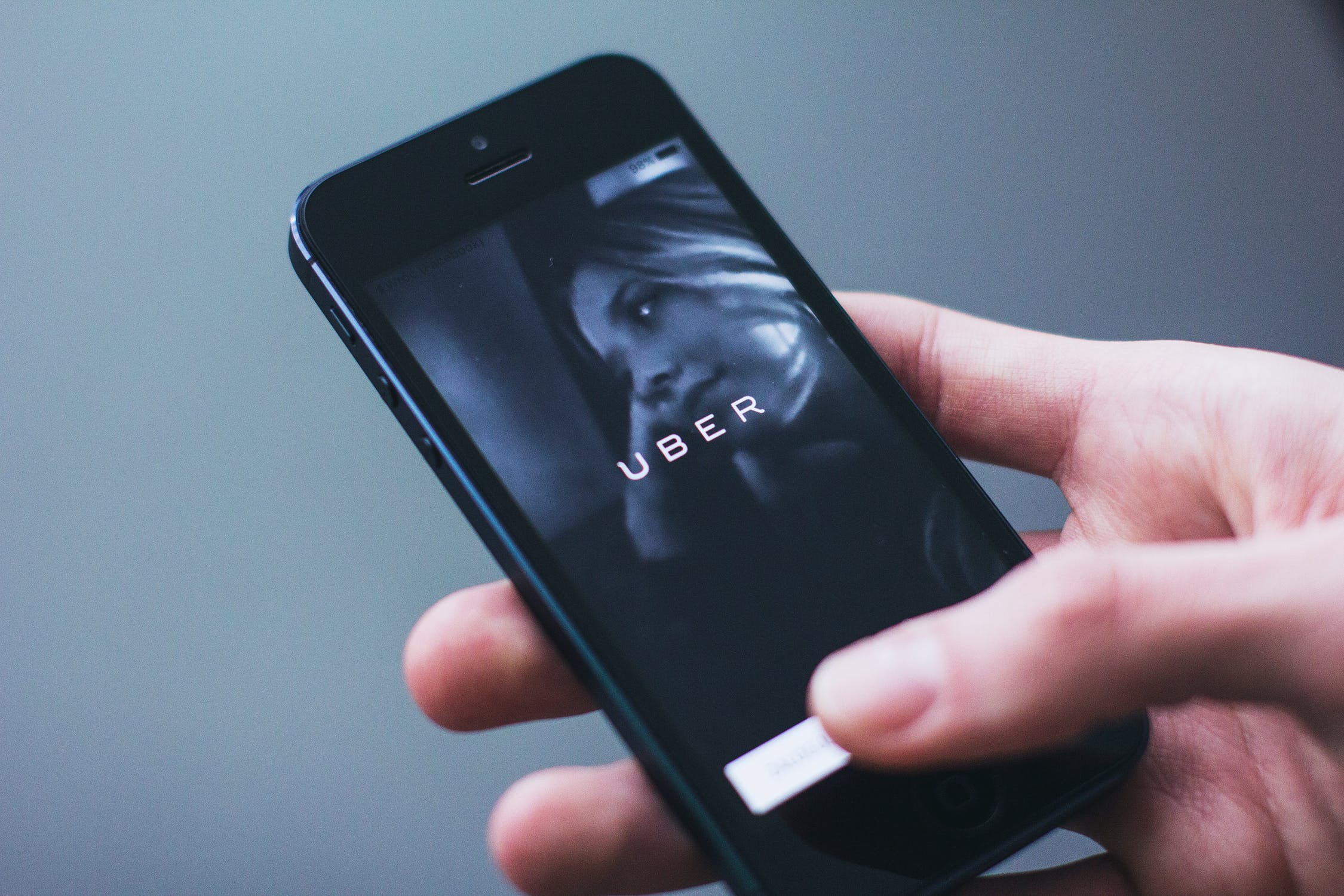 Uber Scams: Text Messages, Scam Sites and More