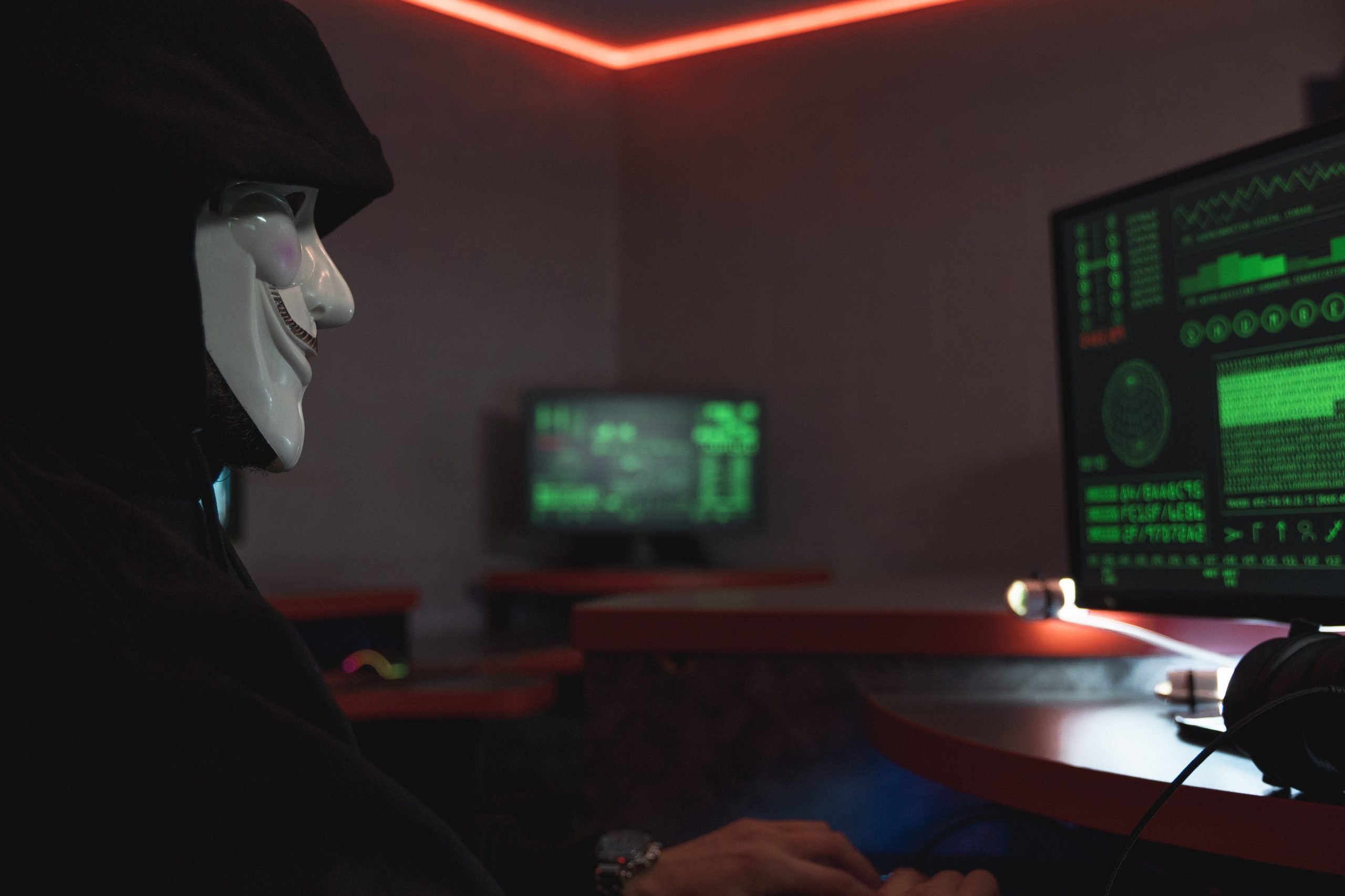 Cyber Extortion: How to Spot and Avoid Cyber This Dangerous Cyber Crime