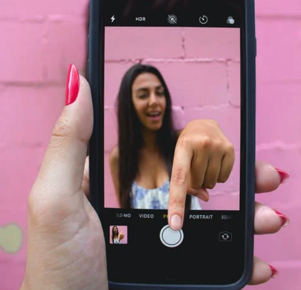How to Find Out Where A Photo Came From: 3 Fastest Ways To Find The Origins of an Image