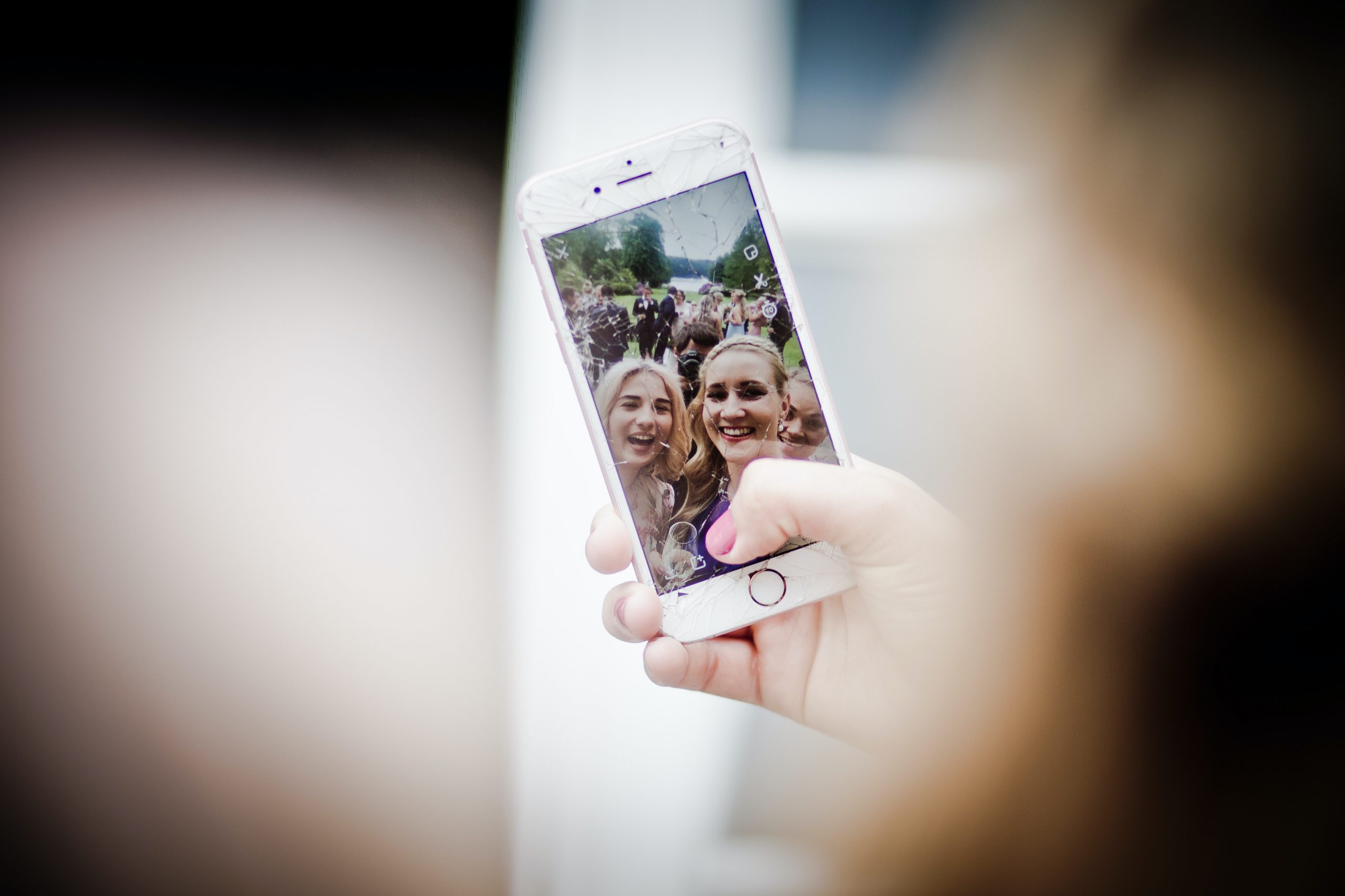 How to Find Someone Using a Photo on Facebook