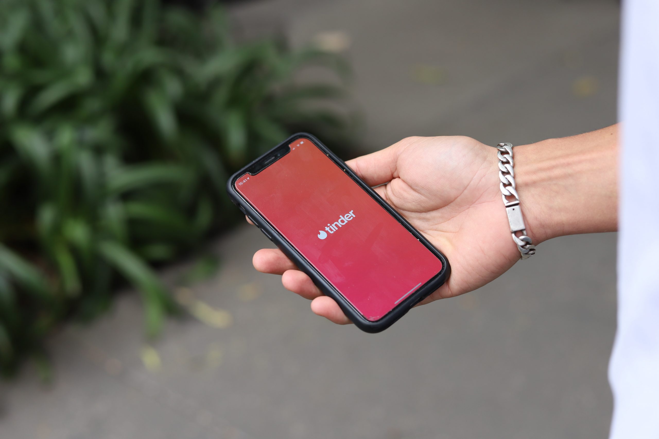 Tinder Profile Search Free: How to Find Someone on Tinder in 2026