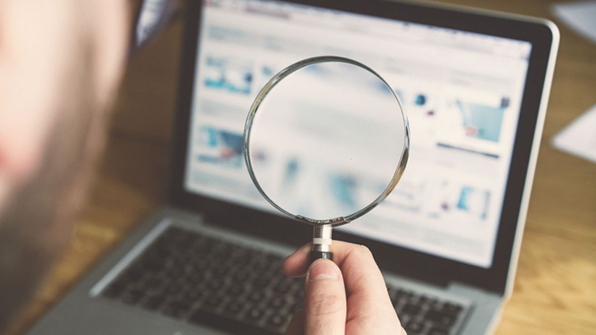Using Reverse Image Searches for Online Identity Verification