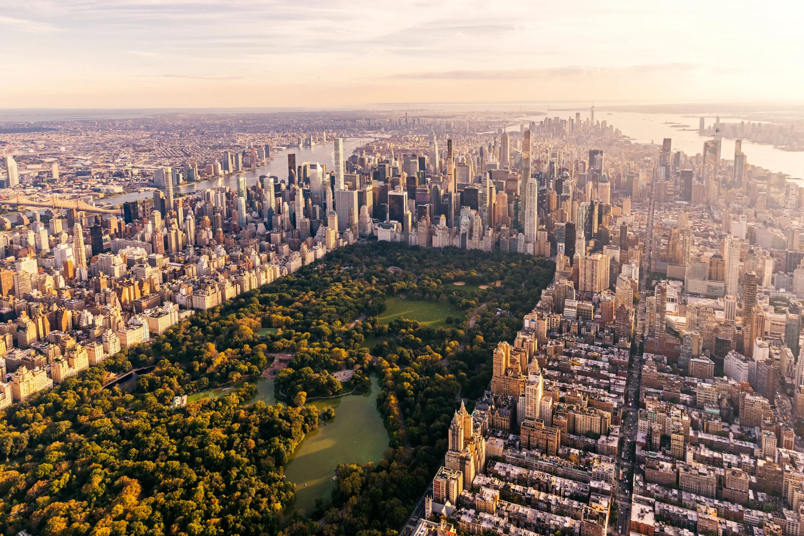 The Top 10 Real Estate Agents in New York City: A Comprehensive Guide for 2023