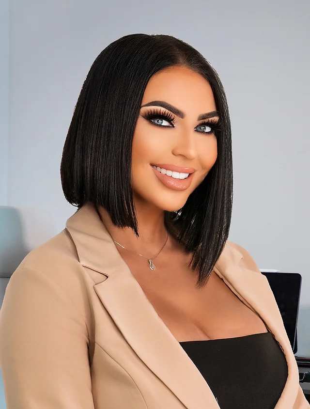Real Estate Agent and OnlyFans Model Kay Jenkins Falls Victim to Social Media Scam