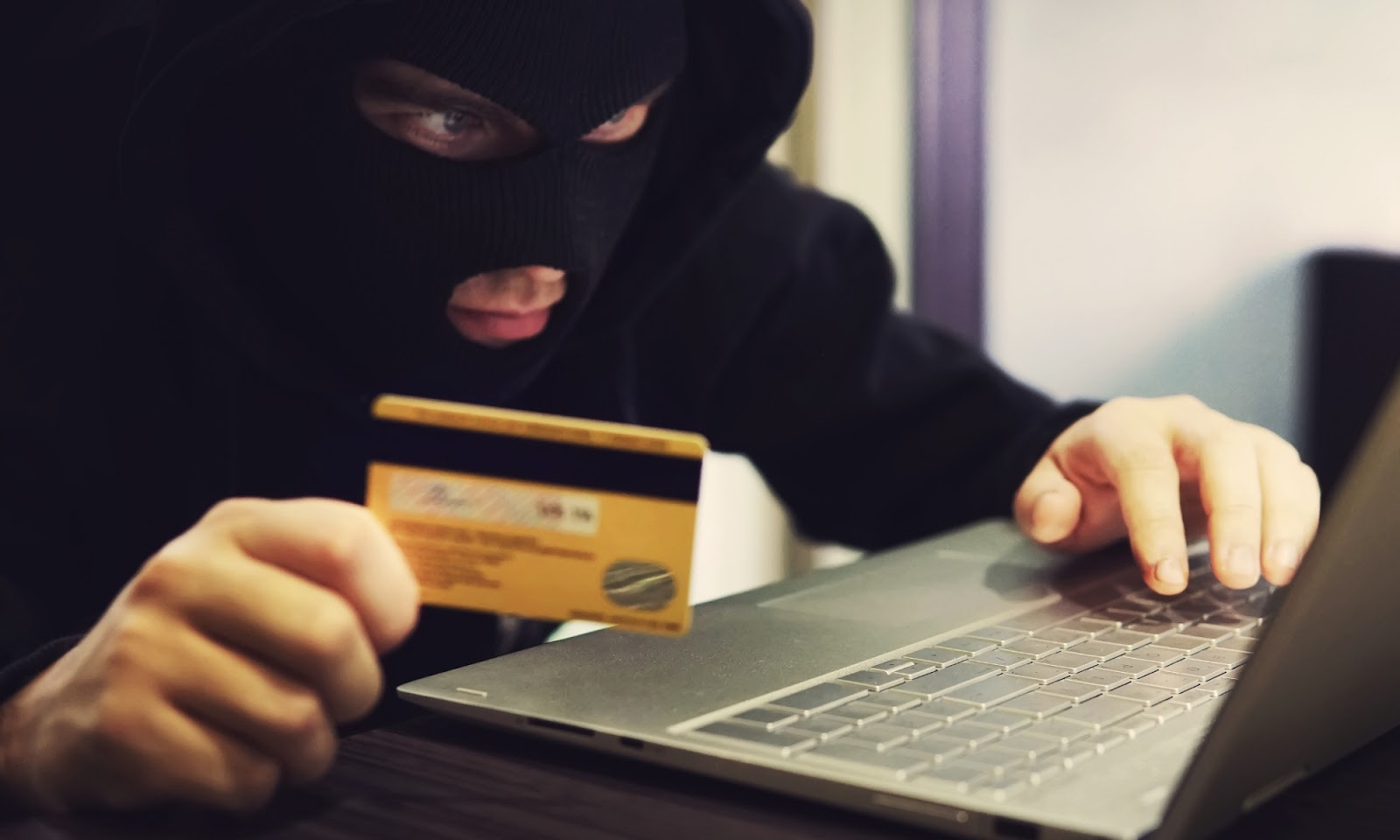 The Future of Online Payment Fraud: How Merchants and Consumers Can Protect Themselves