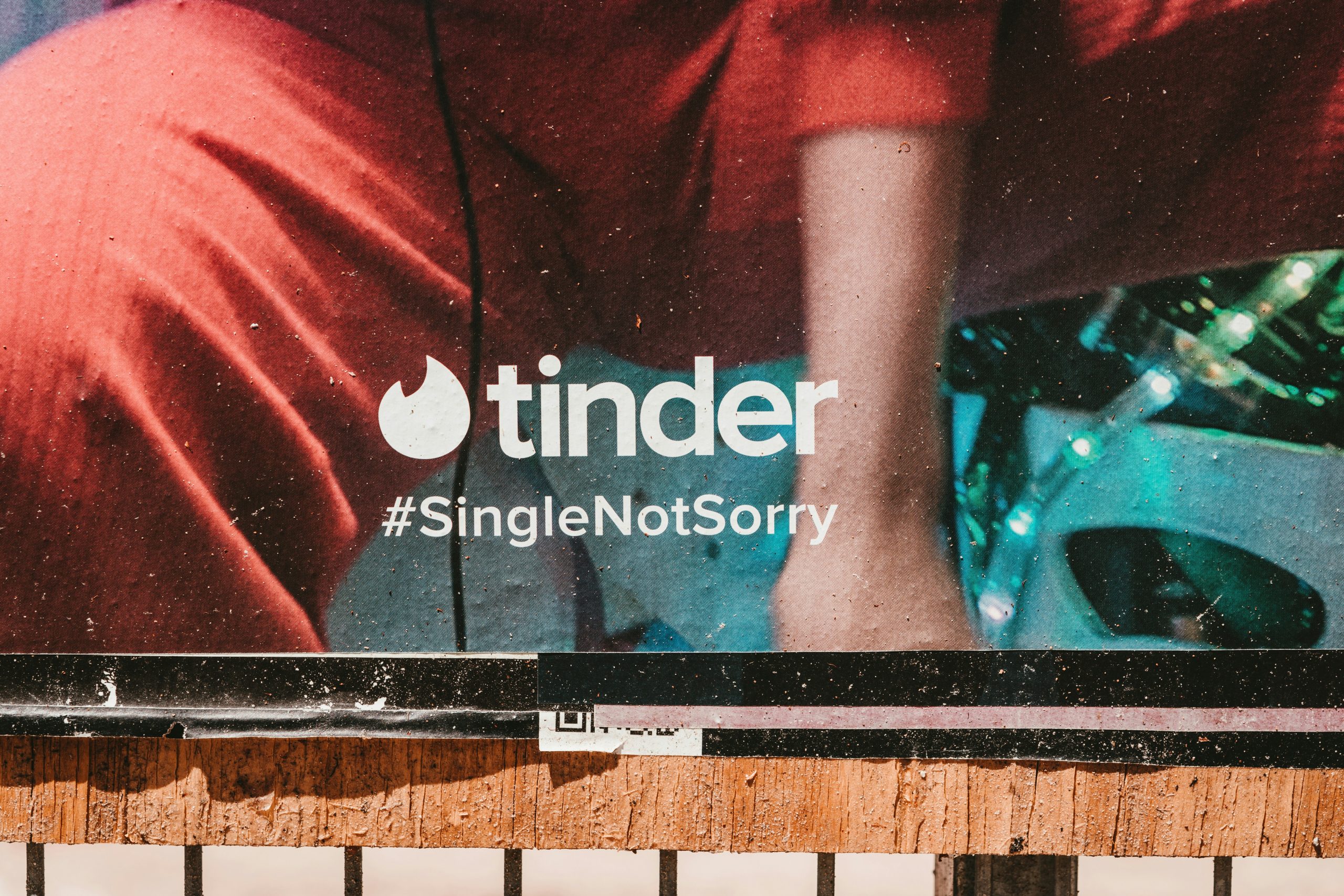 Top 5 Tinder Scams to Watch Out For in 2026