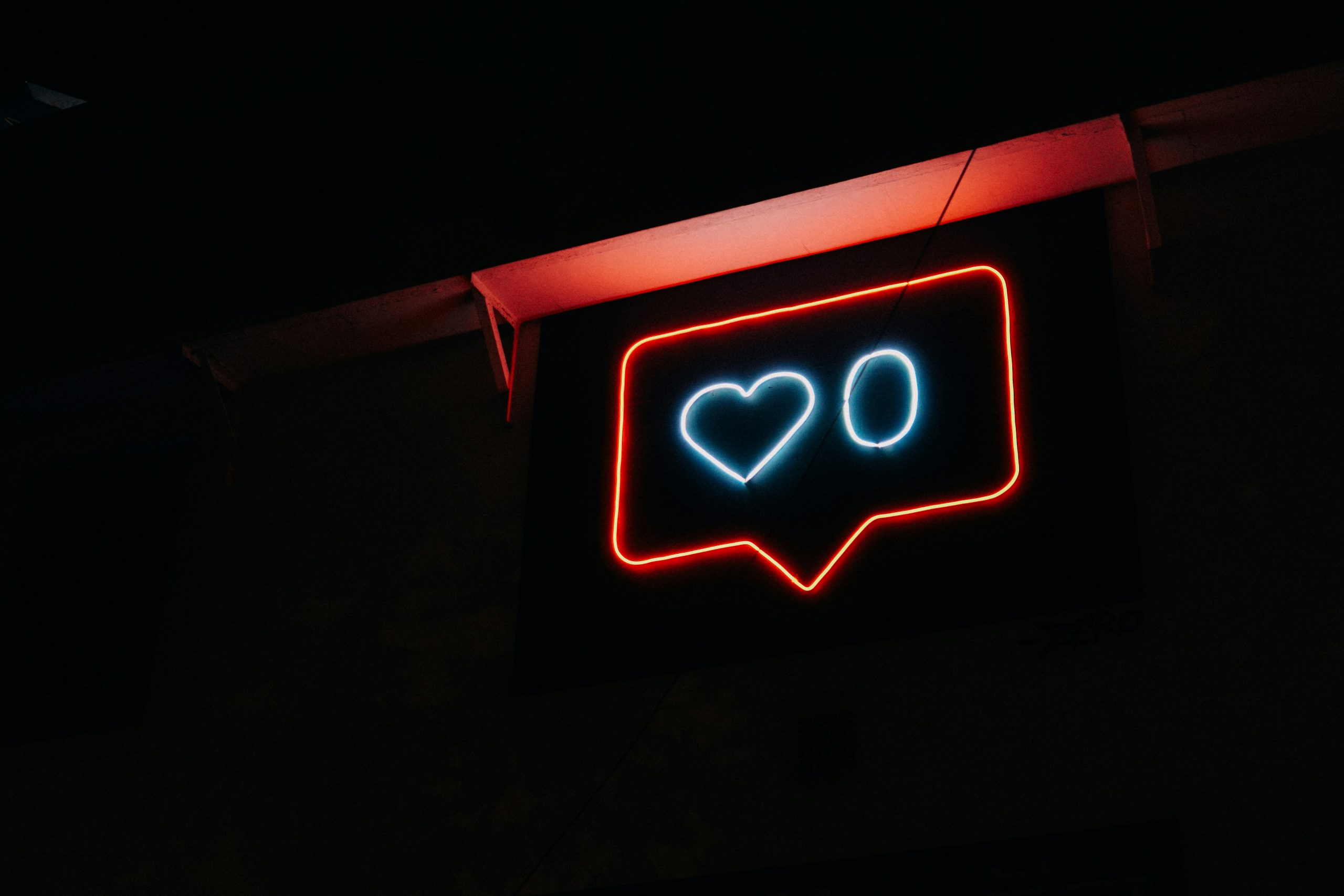 How to Find Out Who Owns an Instagram Account or Is Behind a Fake Profile