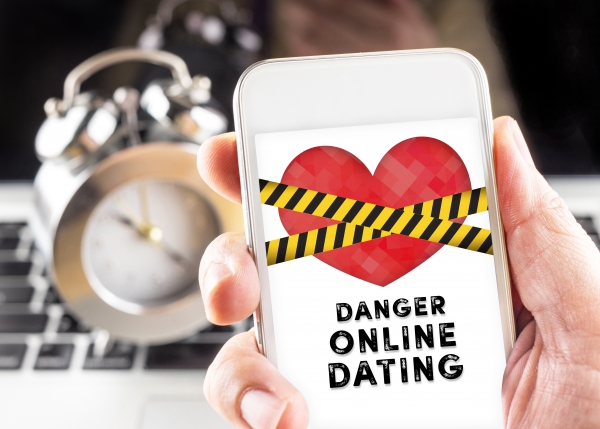 Online Dating Safety: Using Image Search to Verify Profiles