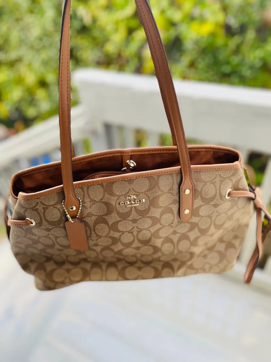 How to Spot a Fake Coach Handbag
