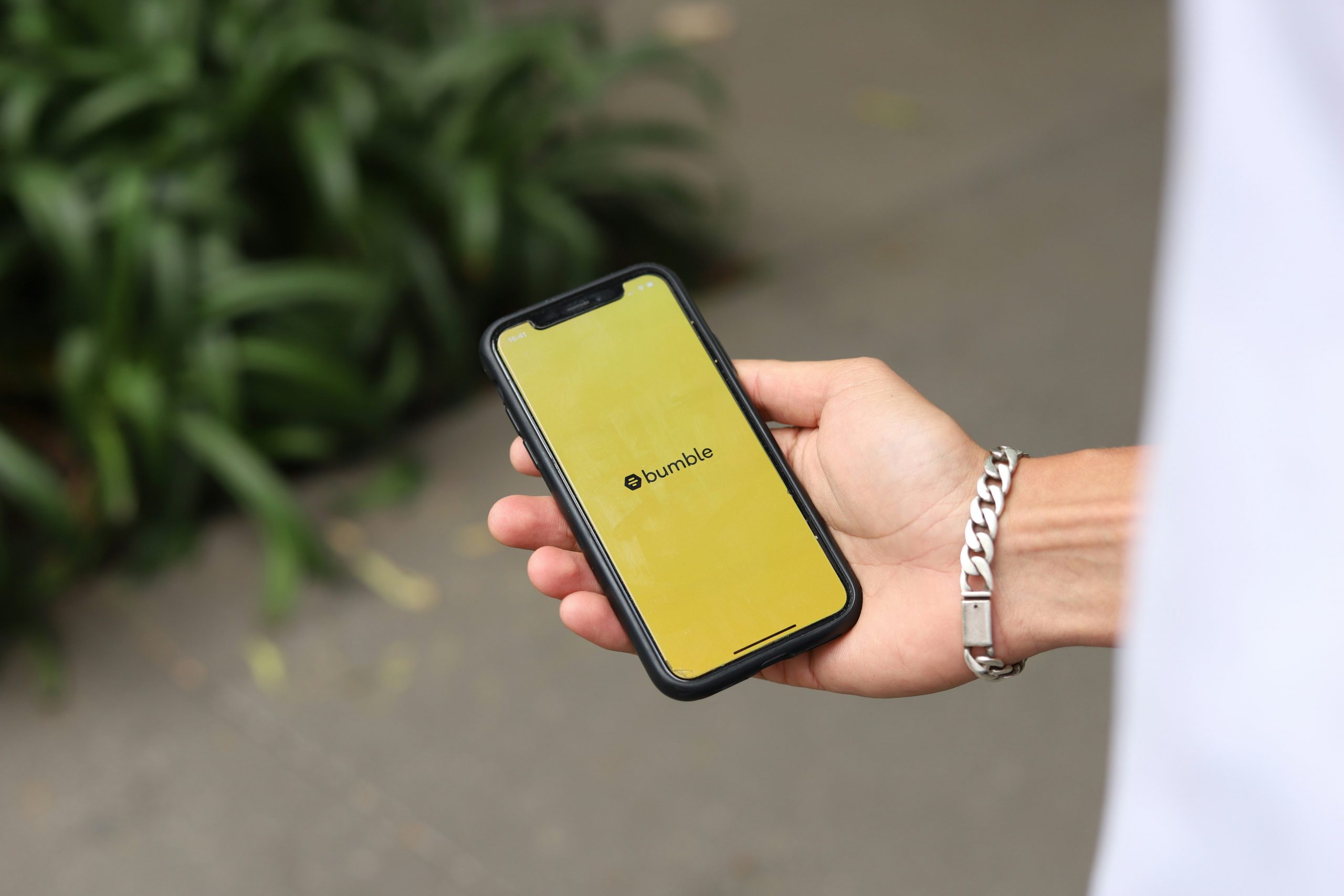 Bumble Search: How to Find a Profile on This Dating App