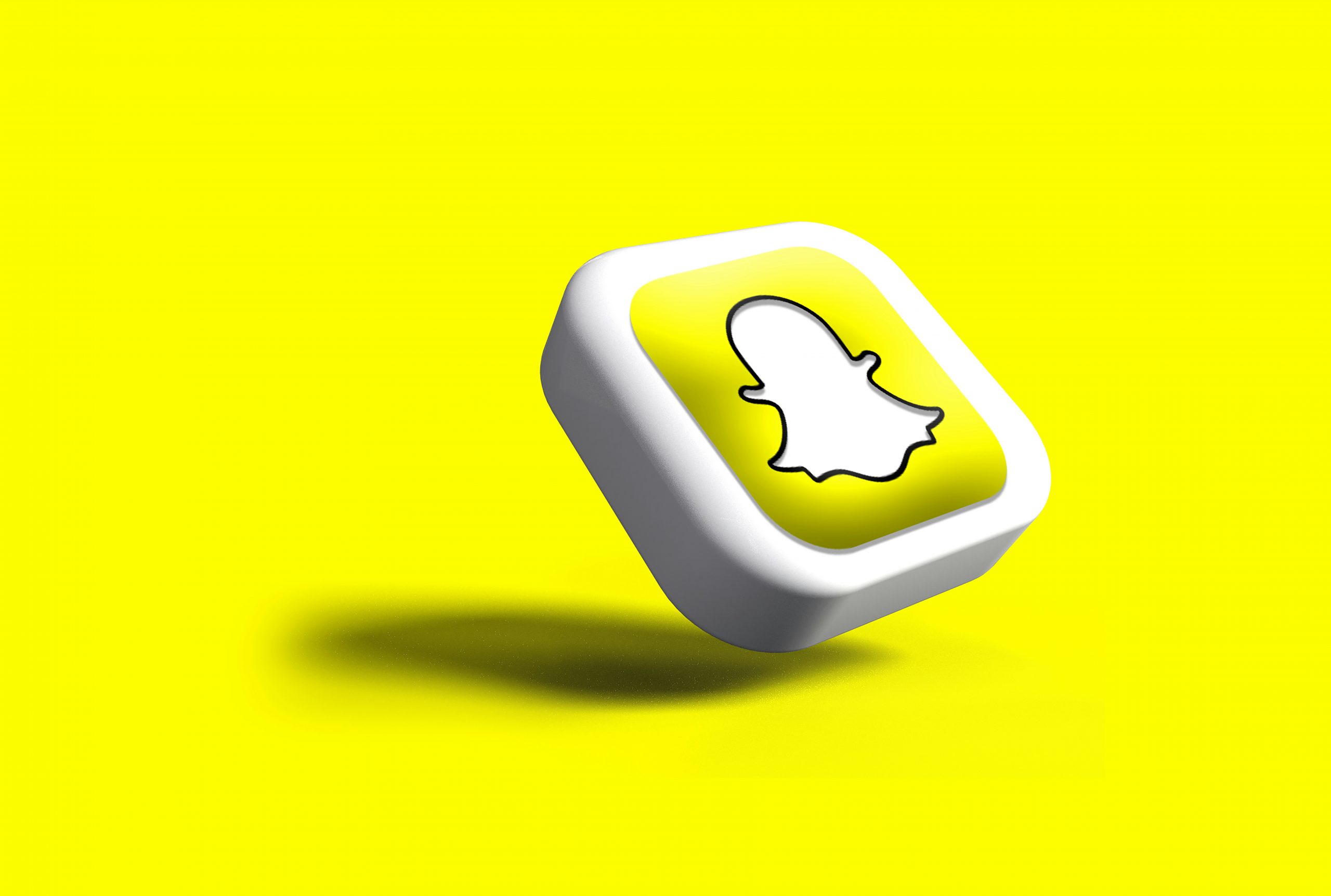 Snapchat Email Finder: How to Find Someone’s Email by Username (Free Methods)