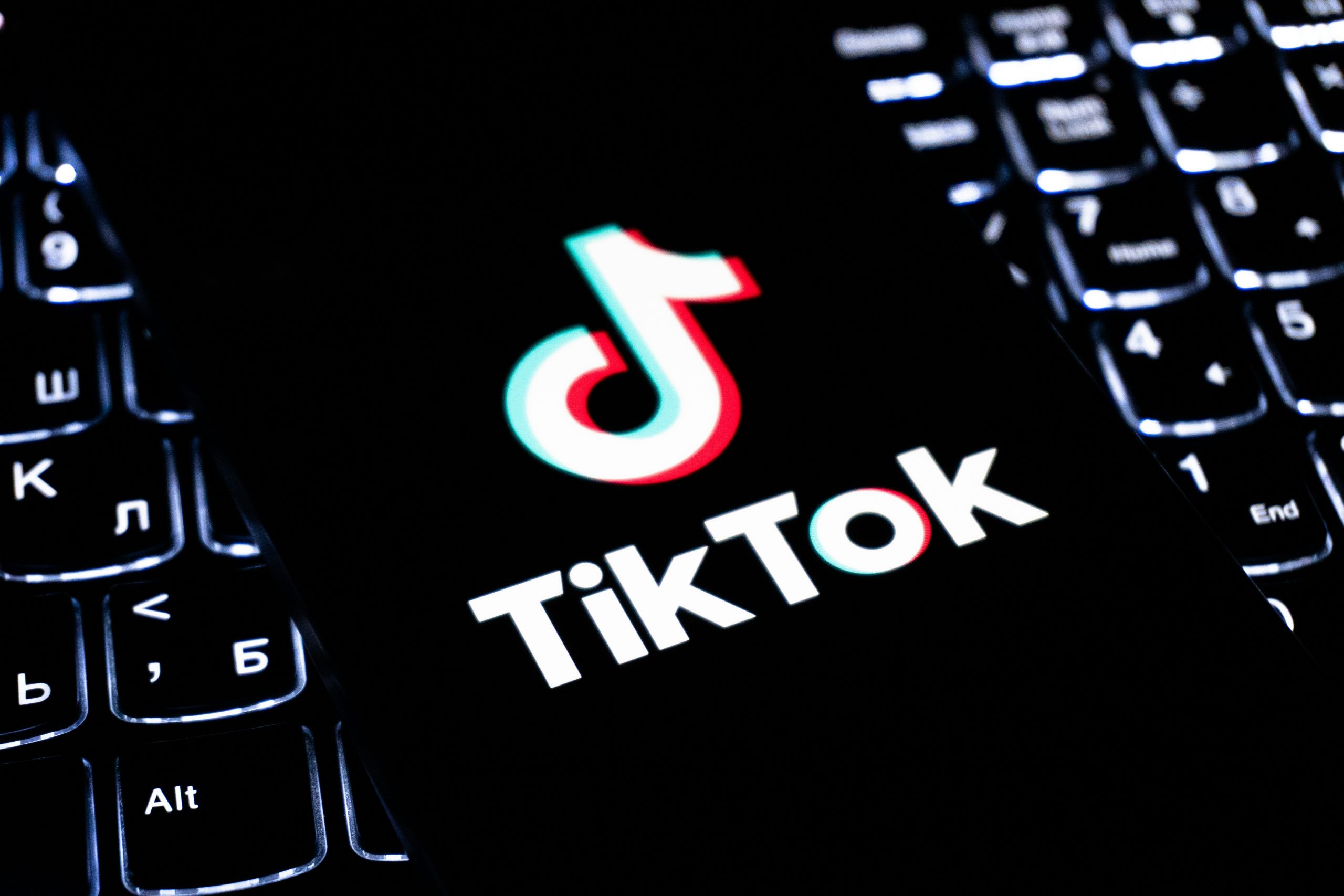 How to Use a TikTok Phone Number Search When a Scammer Blocks You