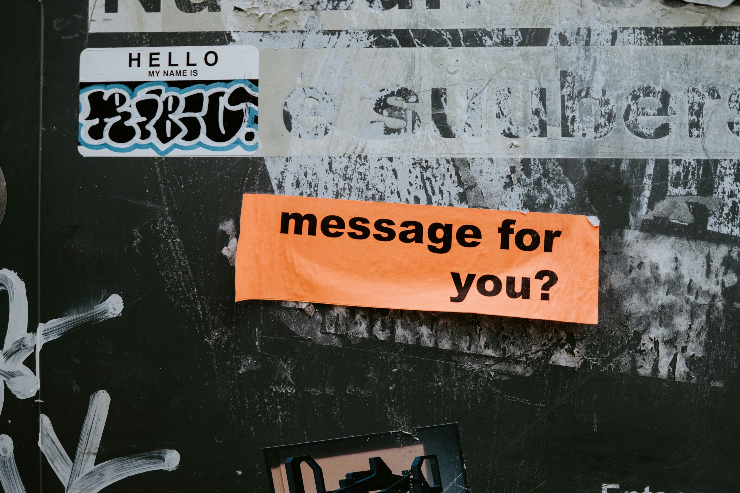 Unknown Number Text Messages: How to Find Out Who Sent Them