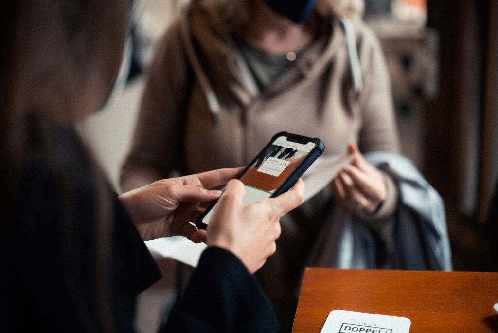hily dating app review