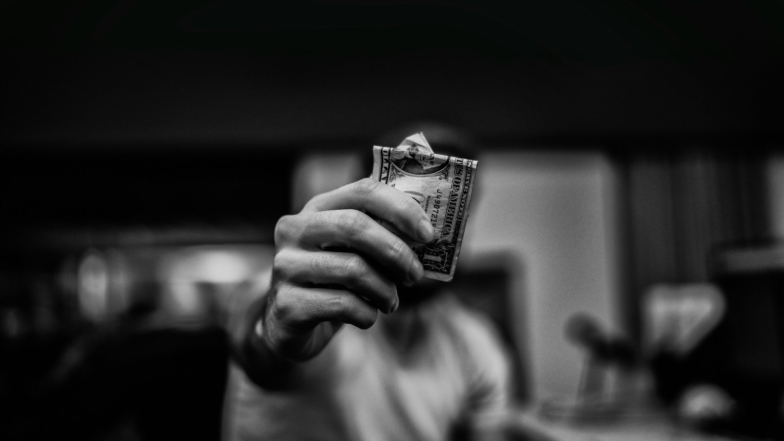 Sugar Daddy Scam: How to Spot a Fake Sugar Daddy Before You Lose Anything
